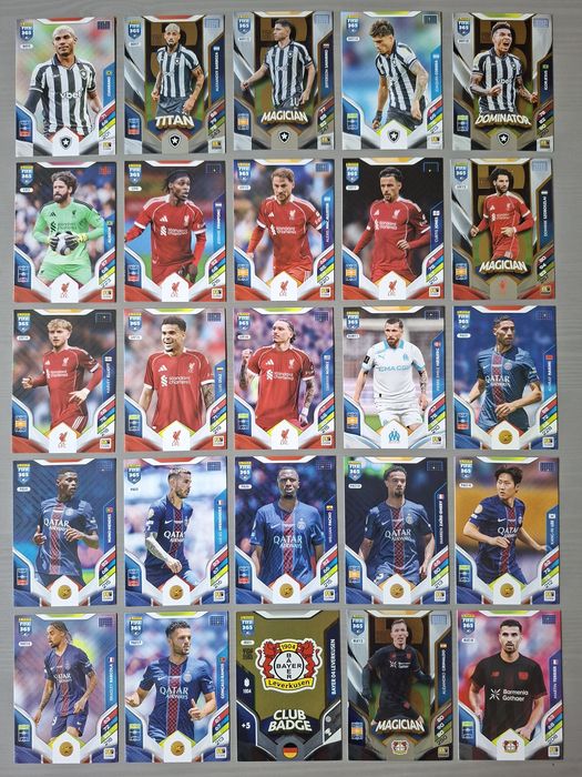 Karty piłkarskie fifa 365 panini 2025 / 2026 - 100 sztuk