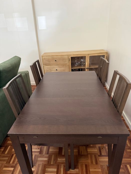 Mesa de jantar IKEA + 6 cadeiras