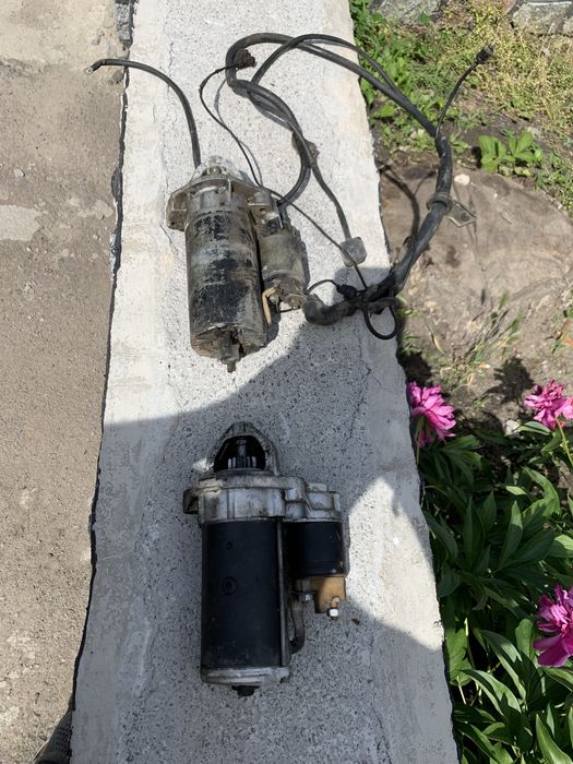 Продам стартер Мерседес 124  190 W 201