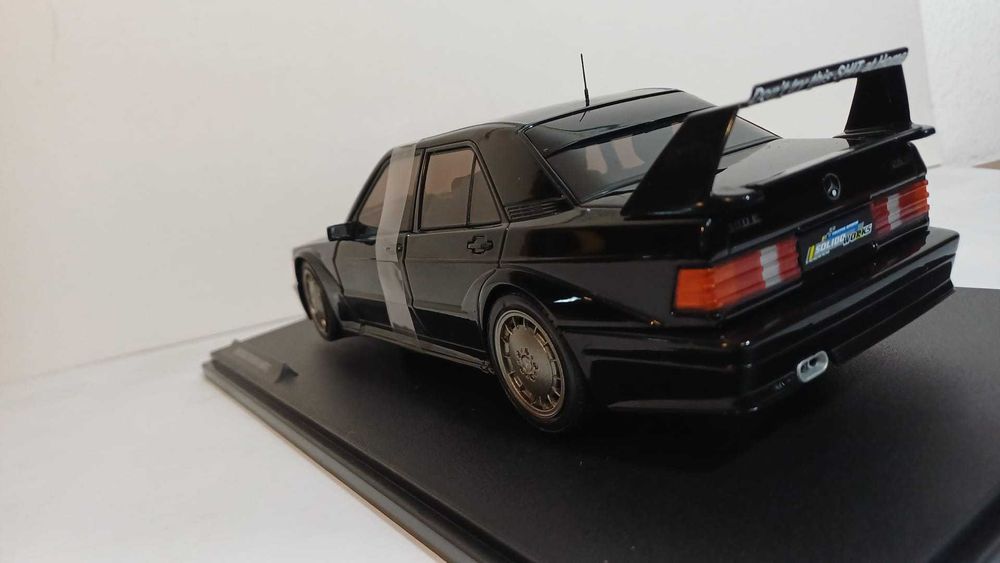 1/18 Mercedes 190 Evo II W201 - Solido