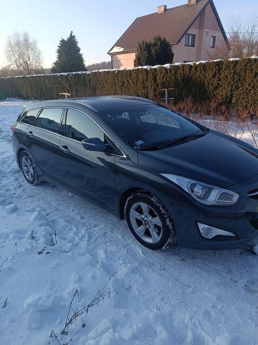 Hyundai i40 1.7 crdi 116km uszkodzony