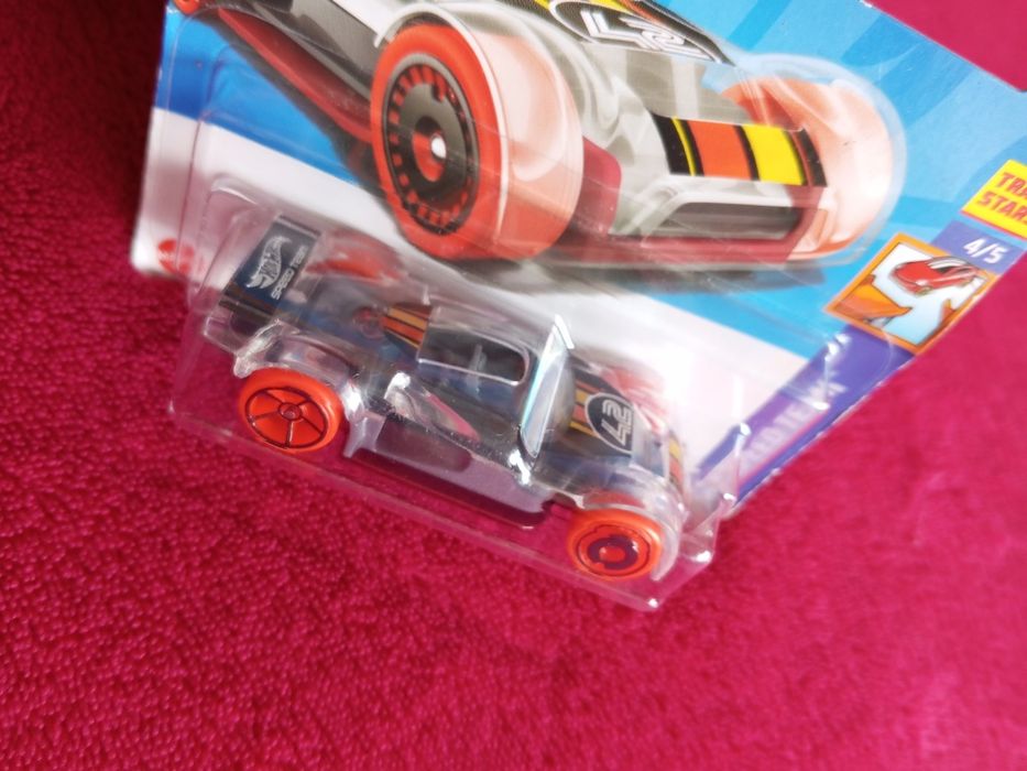 Nowy samochodzik Mattel HotWheels 2021