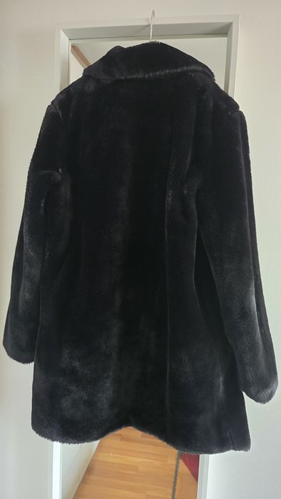Casaco preto pêlo