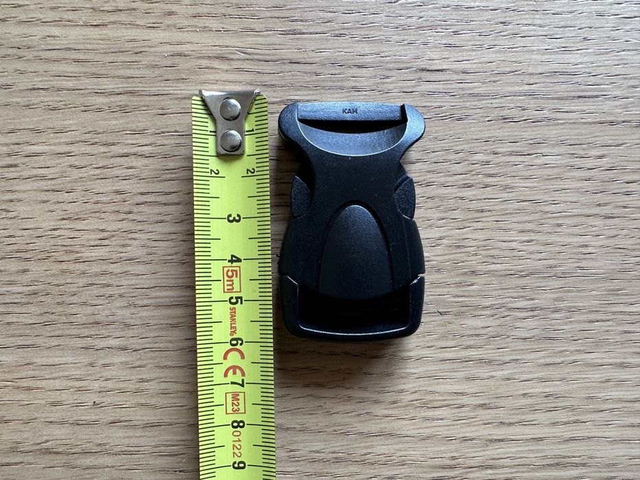 Plastikowa klamra zatrzaskowa 6x3cm 3 sztuki