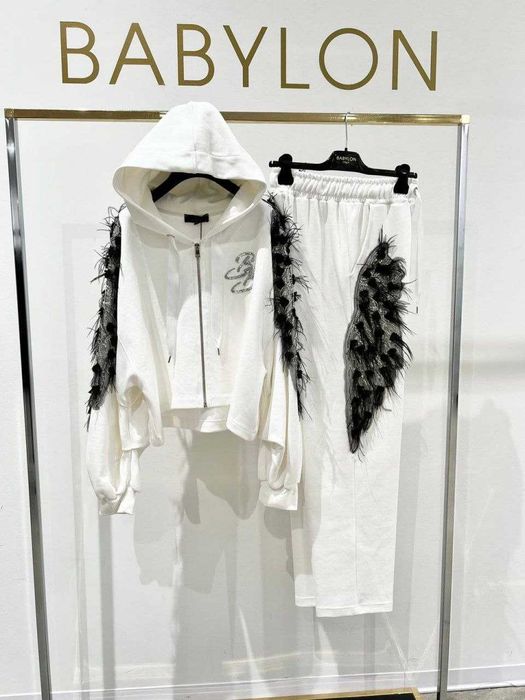 Dres Włoskiej marki BABYLON