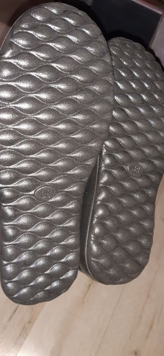 Ciepłe buty nowe damskie 38 r