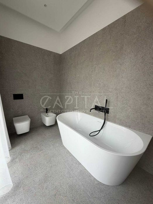 Продаж будинку 210м2 с.Ходосівка/з ремонтом/Газ/Новообухівська траса/8 соток