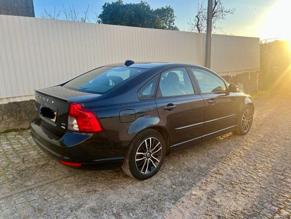 Volvo S40 — fotografia 2