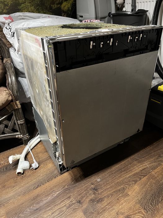 Zmywarka Bosch SMV45GX02E do zabudowy – sprawna, ale głośna