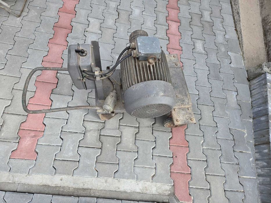 silnik elektryczny 11 Kw