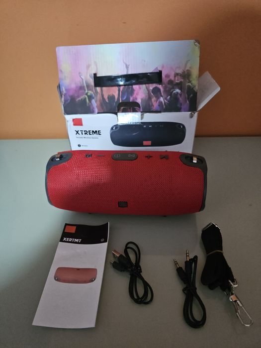 Alto-falante portátil sem fios Xertmt Bt