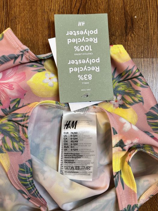 Купальник на дівчинку 74/80 новий