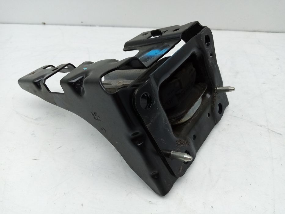 Apoio da caixa PEUGEOT 208