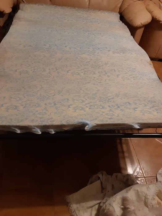 Vendo conjunto de sofás em pele