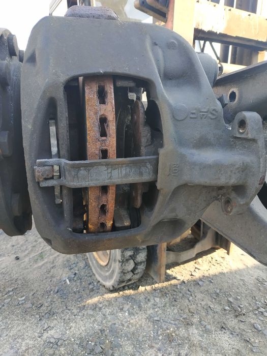 Вісь напівпричіпа SAF, тип - B9-22S.