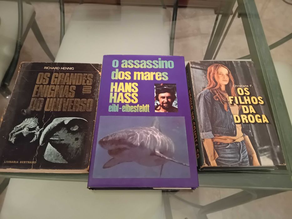 Vários Livros a vários preços, vendidos por unidade