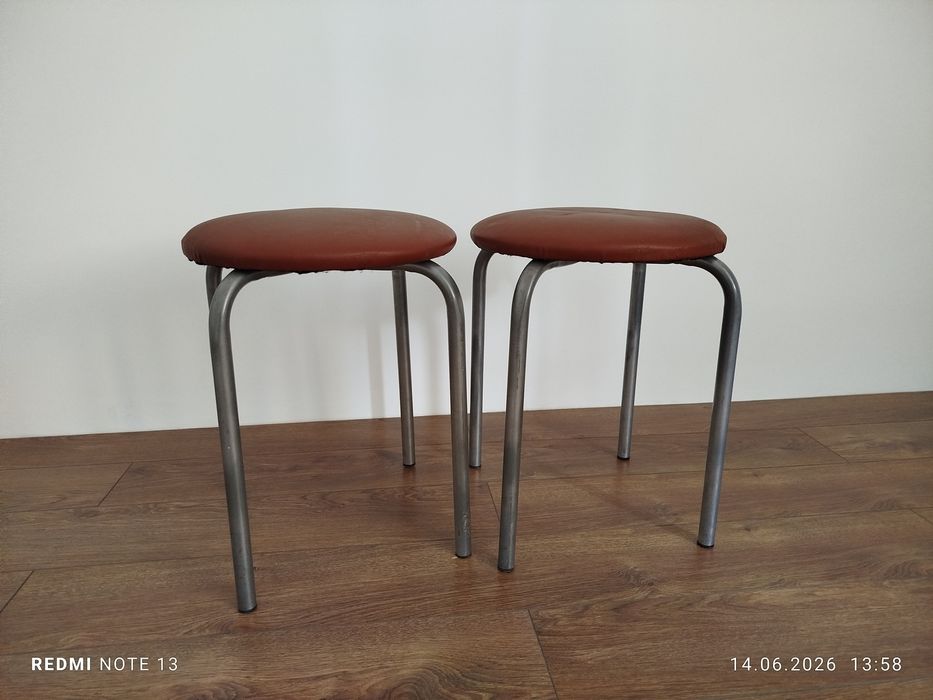 Taboret tapicerowany/stołek