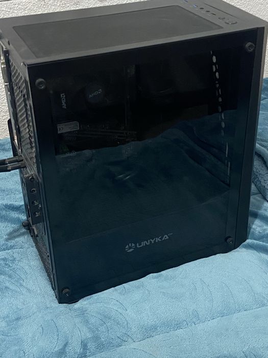 Gaming PC with minimal usage471979200685035521