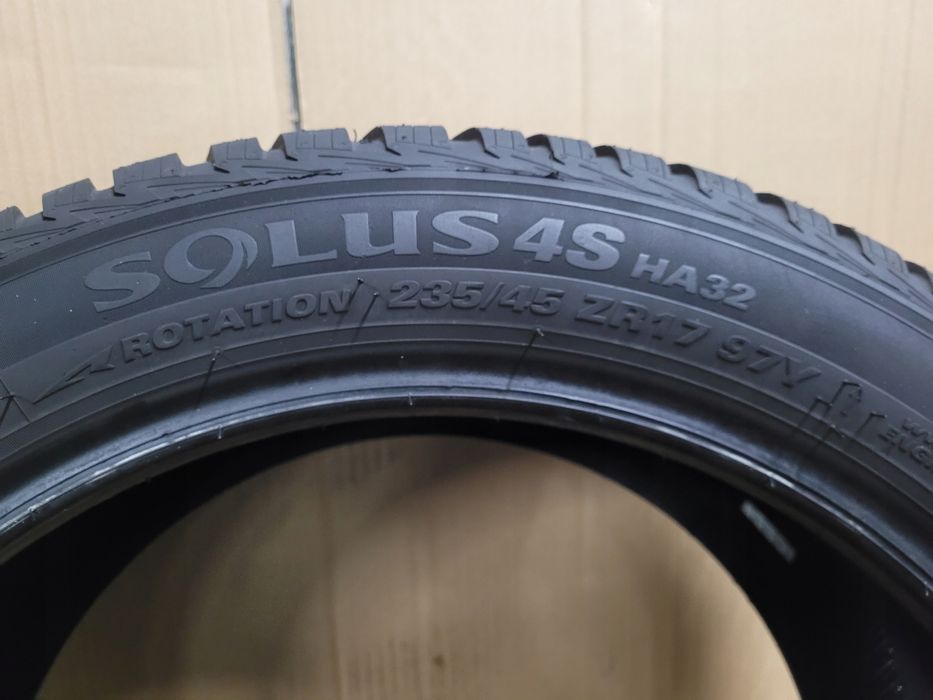 kumho 235/45 r17 solus 4s 97y 2023rok