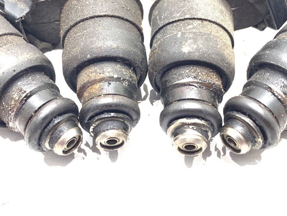 POMPOWTRYSKIWACZE KOMPLET VW PASSAT B5 FL 06A906031BT 1.9 130KM 00-05