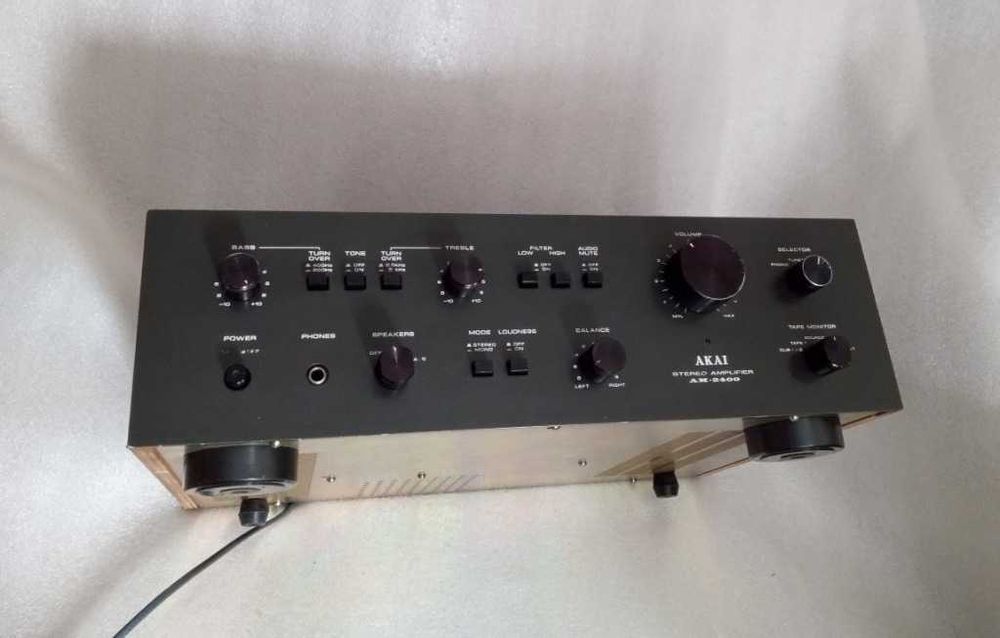 wzmacniacz AKAI AM-2400 Japan ORGINAŁ 1978!
