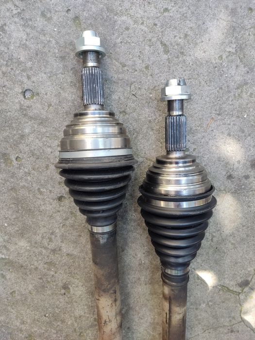 Полуоси  Dacia Logan напіввісь привод