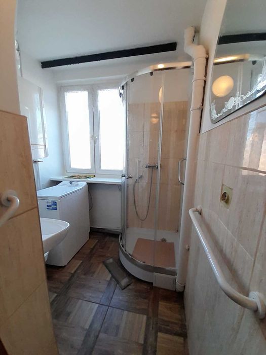 Kawalerka- wysoki parter