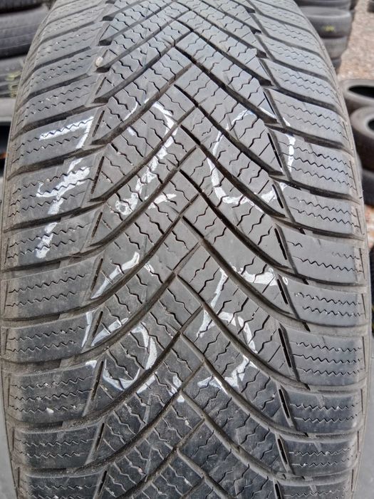 Opona używana 195/60R15 Minerva Frostrack HP 1szt.