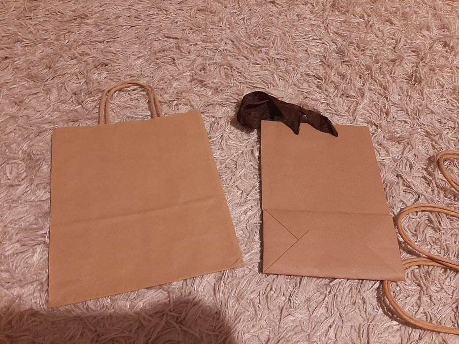 Torby prezentowe z papieru typu kraft