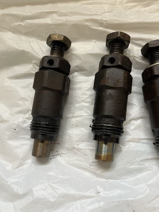 Форсунки дизельная Мазда 2200/323/626, 2,0-2,2 D RFG513H50