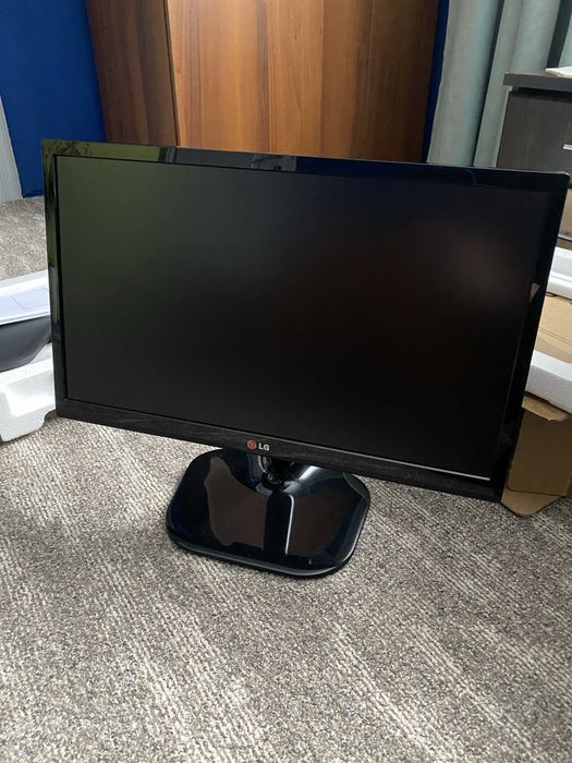 Монітор LG 22MP55 60гц