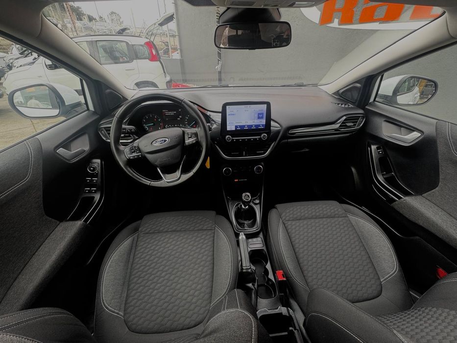 Ford Puma 1.0 EcoBoost MHEV Titanium