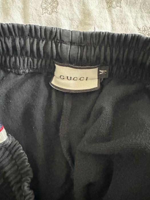 Bluza ze spodniami dresowymi