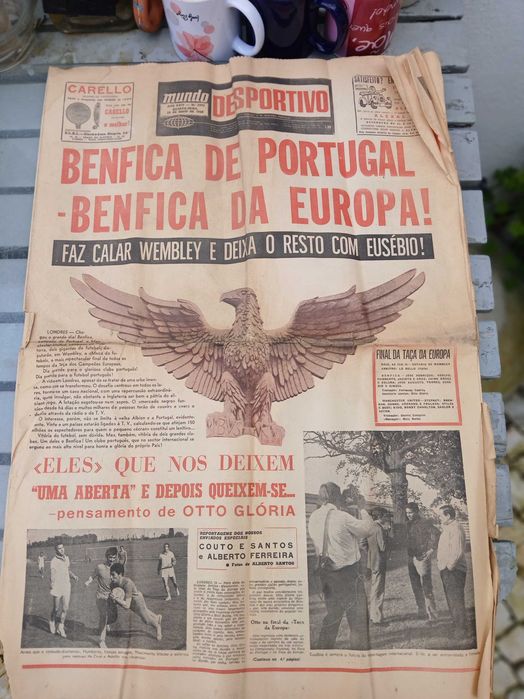 Jornais antigos ABola, Mundo Desportivo e O Século