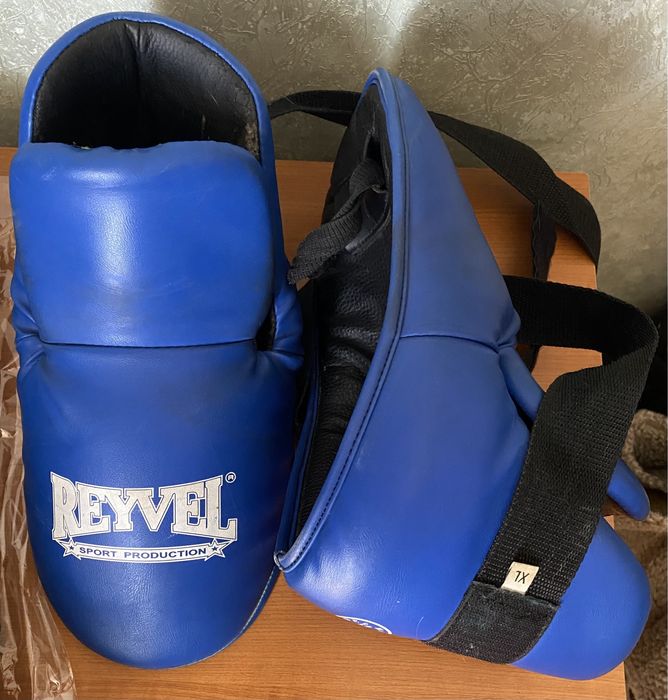 Футы для кикбоксинга, единоборств