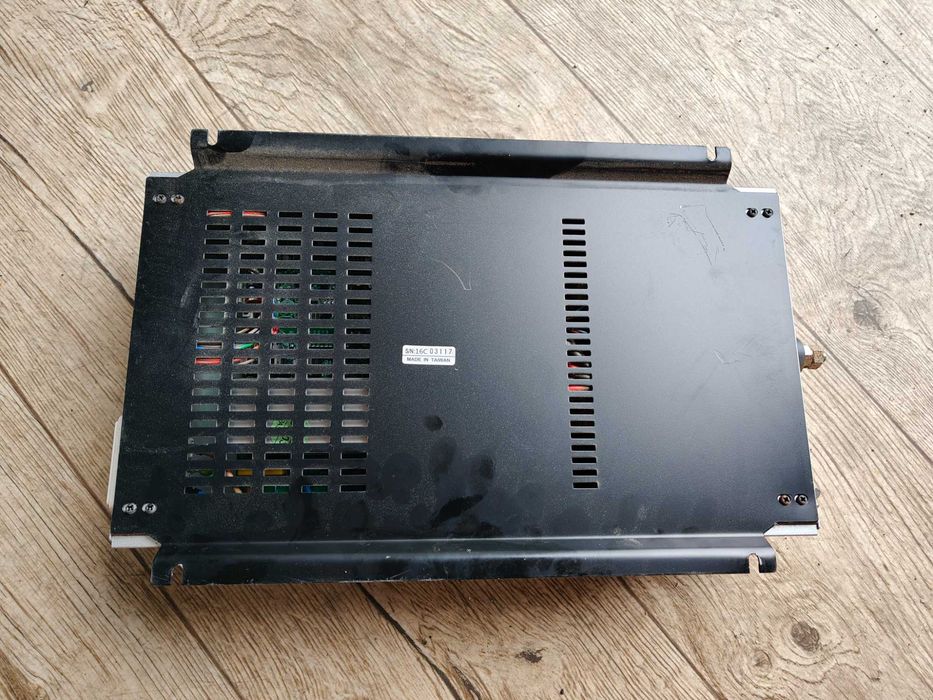 Przetwornica BRANFORD 2000 W 12 V do 230 V