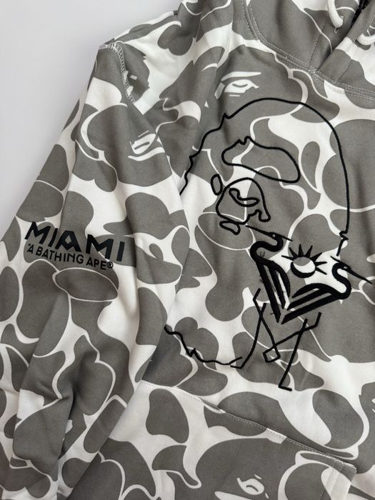 Худі bape inter miami в білому та чорному кольорах