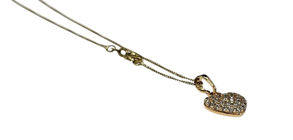 Złoty łańcuszek 333/2,25g 69cm