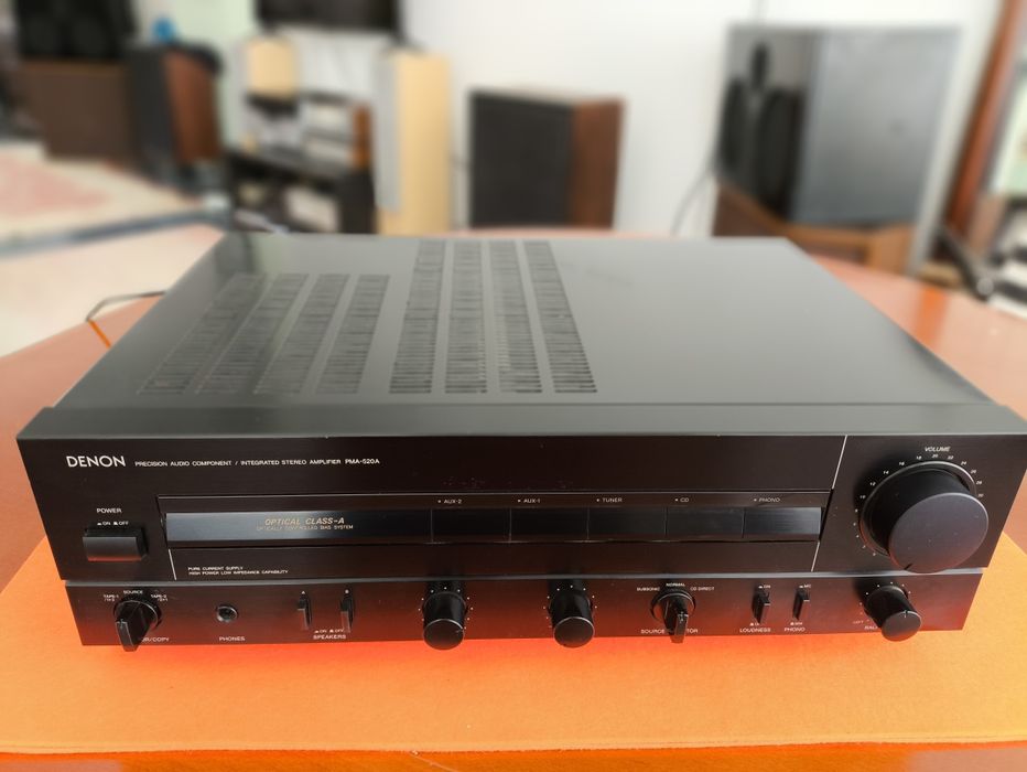 Denon PMA -520A amplificador integrado.