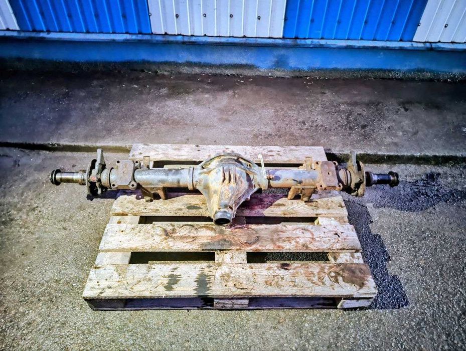 Мост Спринтер спарка 96-06 чулок Sprinter ступица полуось ЛТ разборка