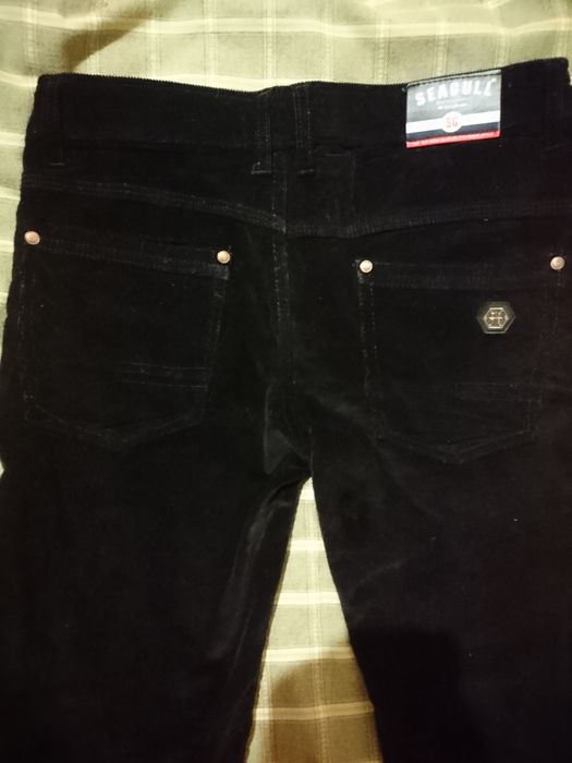 Брюки на утеплителе,в рубчик