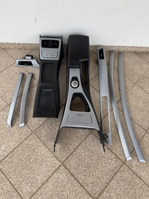 Conjunto de Frisos Interiores BMW E92 – Completo e Original BMW