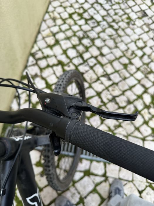 Bicicleta nova com roda tamanho 26