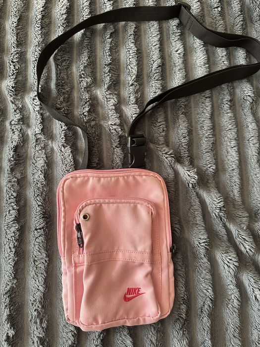 Сумка через плече Nike