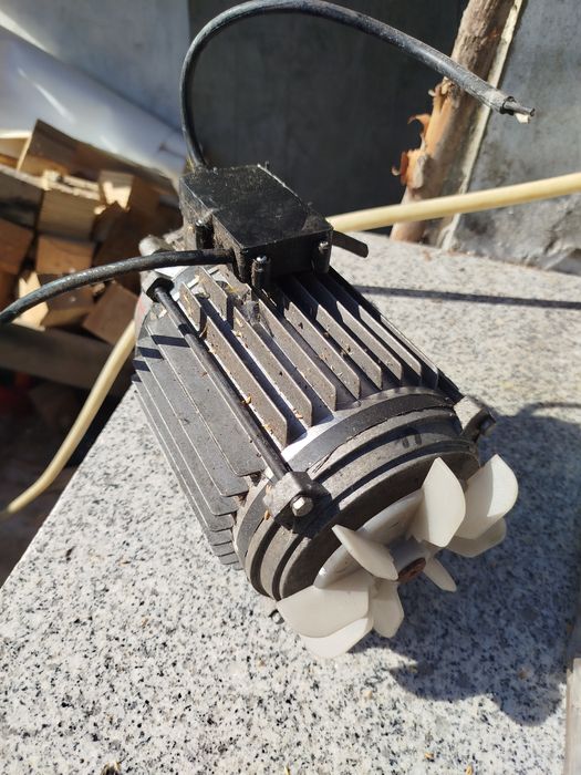 Motor monofásico