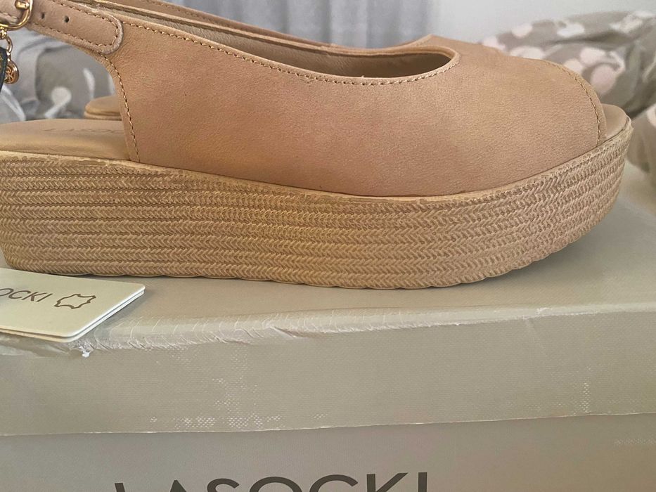 Sandałki Lasocki