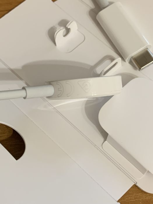 Зарядка Apple Watch оригинал магнитная зарядка  кабель из комплекта