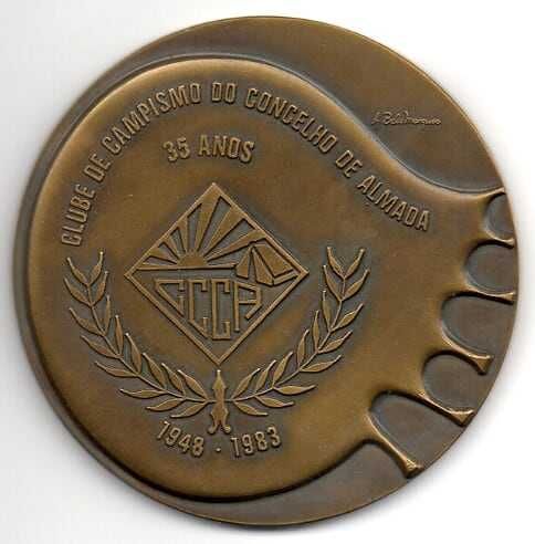 Medalha Antiga Comemorativa 35 anos Acampamento de Almada, c/bolsa