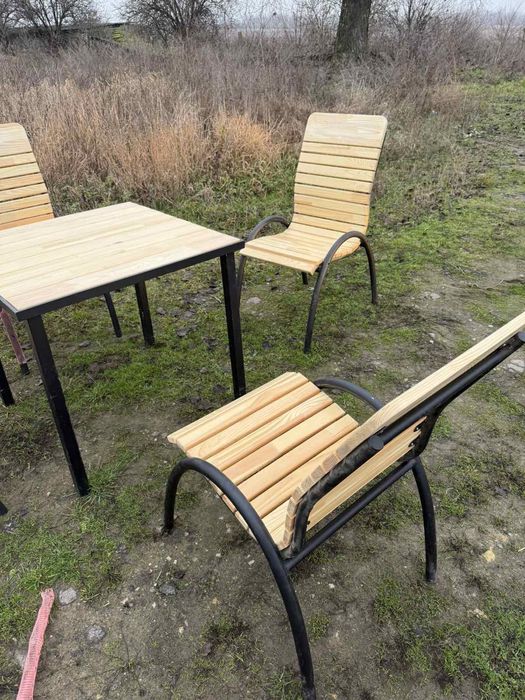 Стільці, столи садові