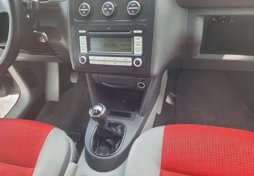 Volkswagen Caddy 2009 бензин 1.6 MPI TOP під ГБО